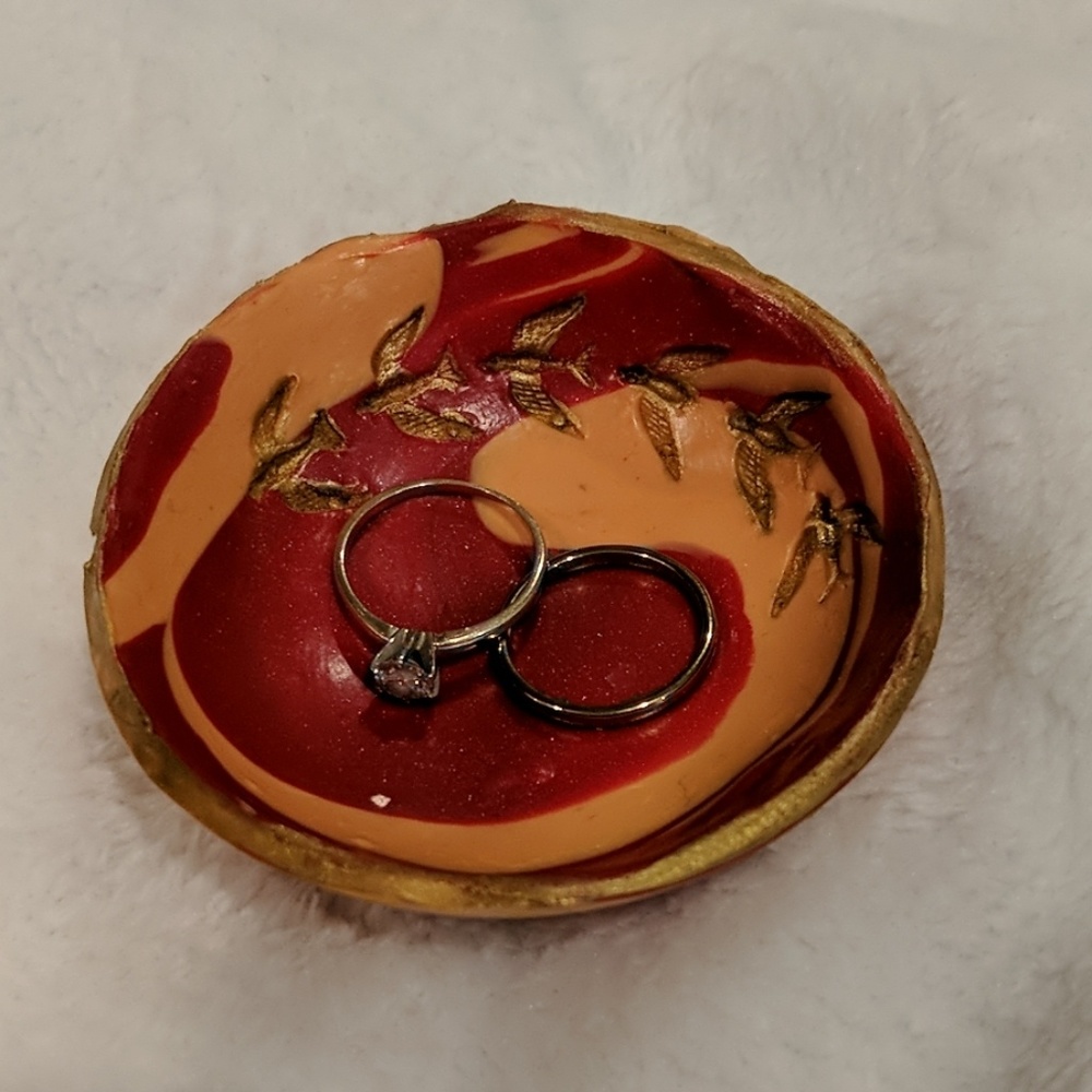 Handmade Small Ring Bowl - Picture 3 of 3